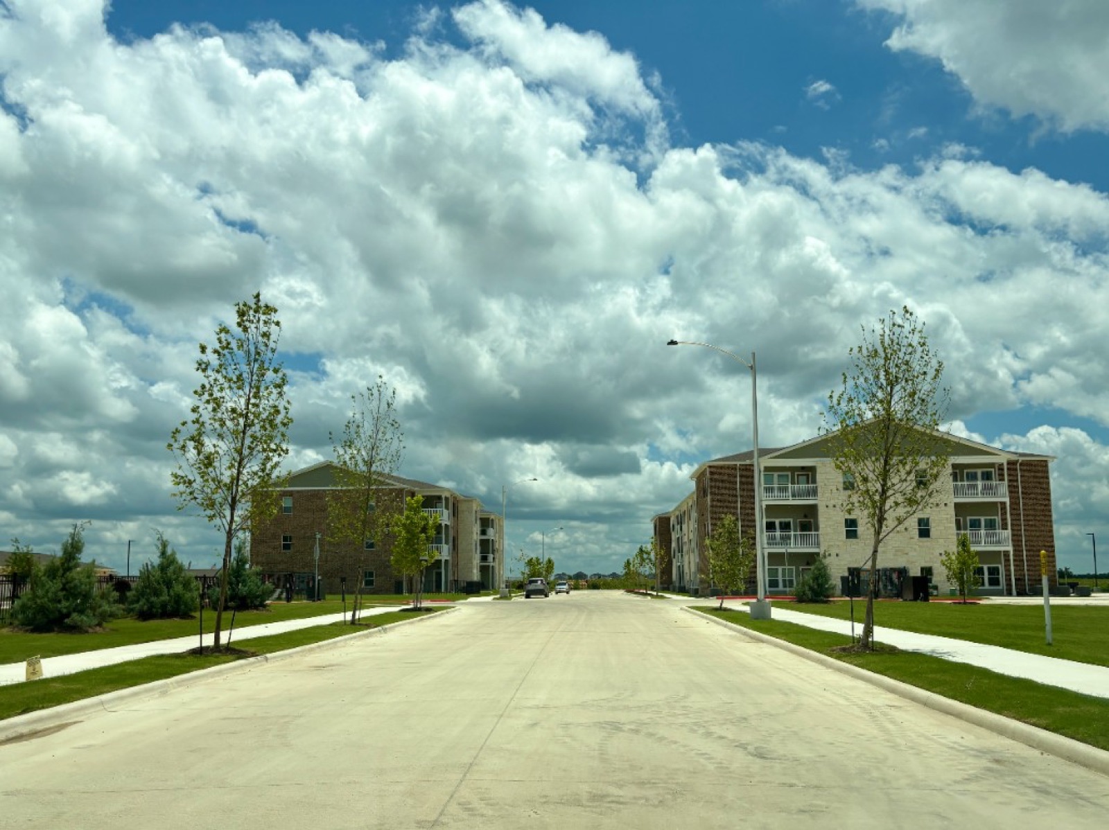 Whispering Pointe Apartments community amenities and interior street